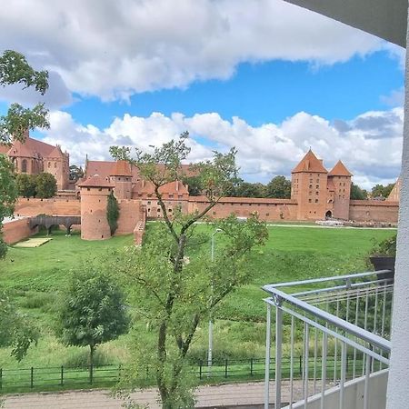 Apartament Okno Na Zamek Malbork Kültér fotó